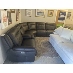 Lenardo 6 Pc. Leather Sofa with 3 Power Recliners and Console